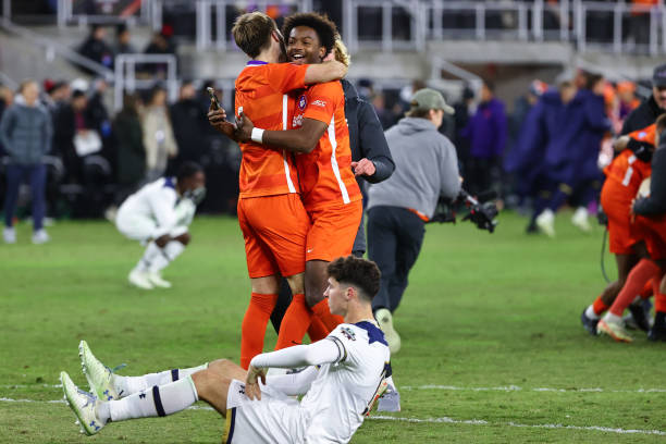 但因越位被 但因越位被